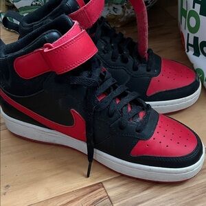 Nike Kids Black and Red Sneakers